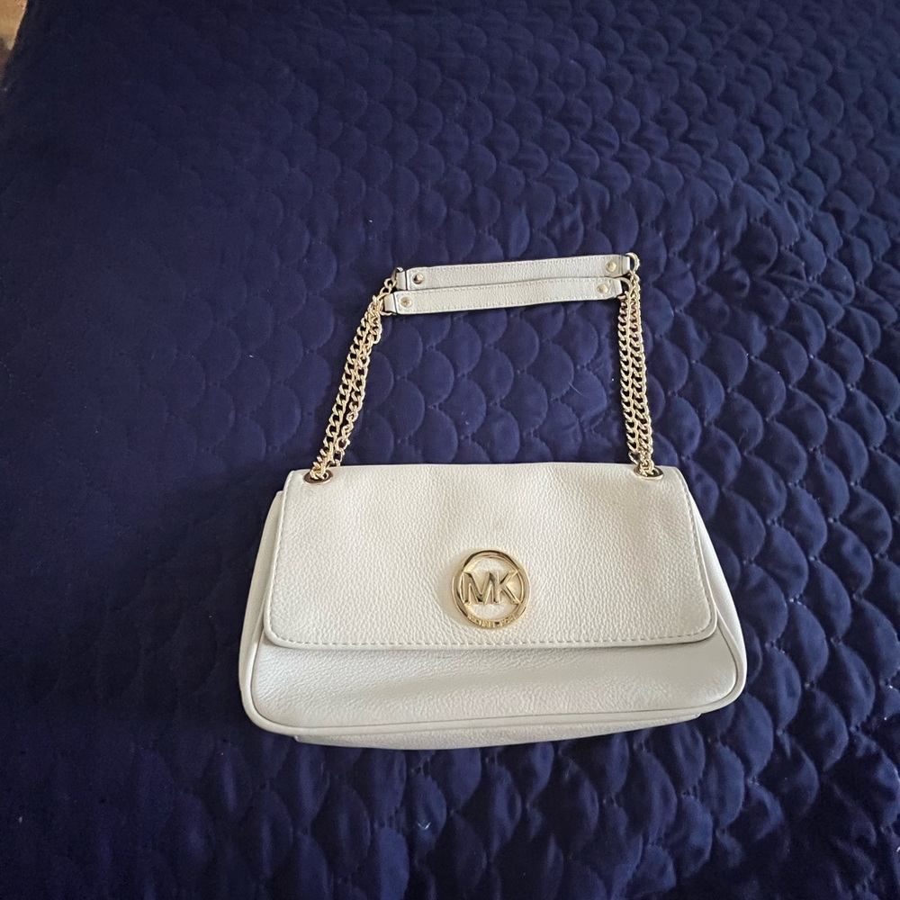 Micheal kors crossbody